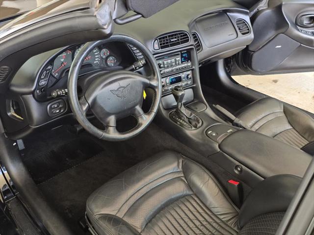 2001 Chevrolet Corvette Base