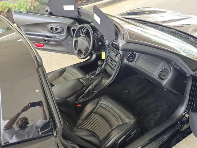 2001 Chevrolet Corvette Base