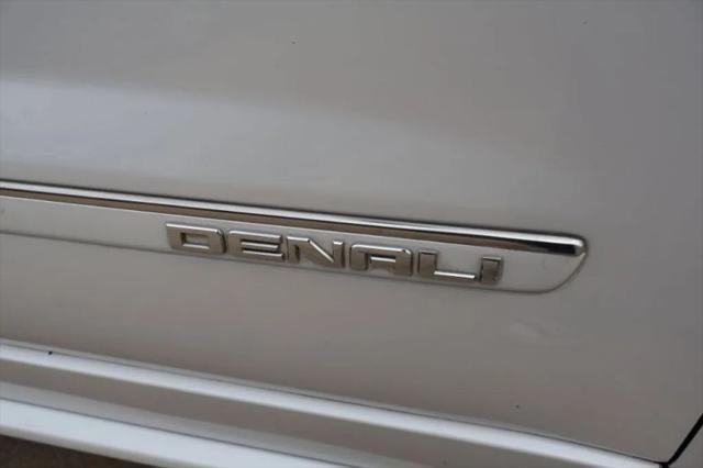 2016 GMC Acadia Denali