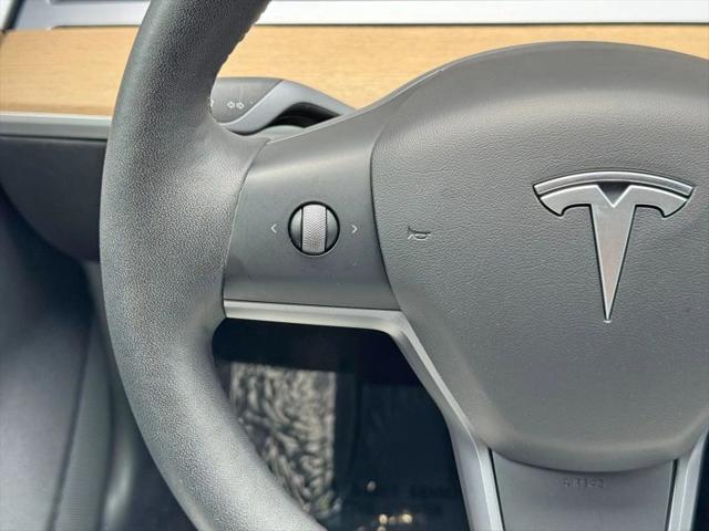 2022 Tesla Model 3 Long Range Dual Motor All-Wheel Drive