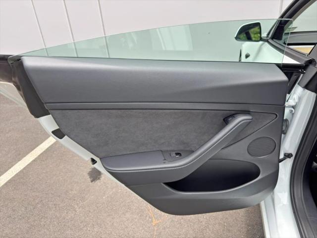 2022 Tesla Model 3 Long Range Dual Motor All-Wheel Drive