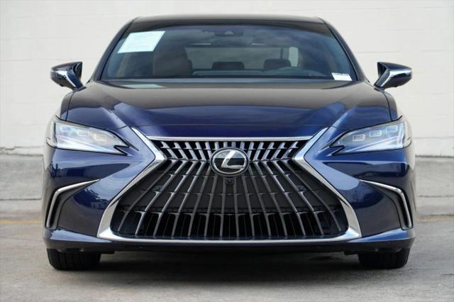 2025 Lexus ES 350 Ultra Luxury
