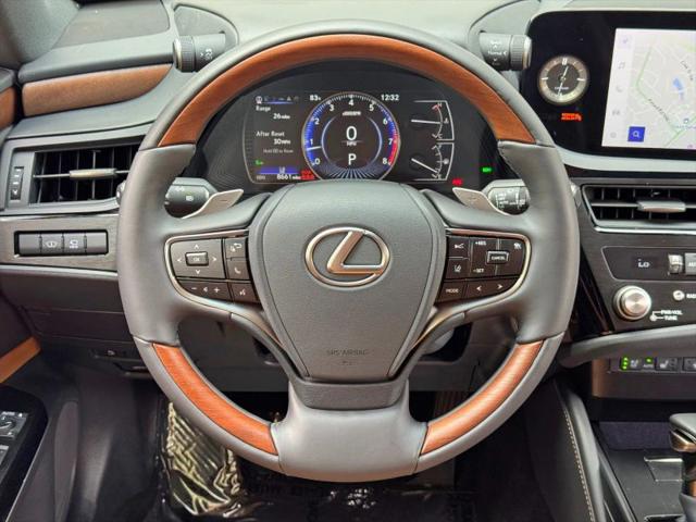 2025 Lexus ES 350 Ultra Luxury
