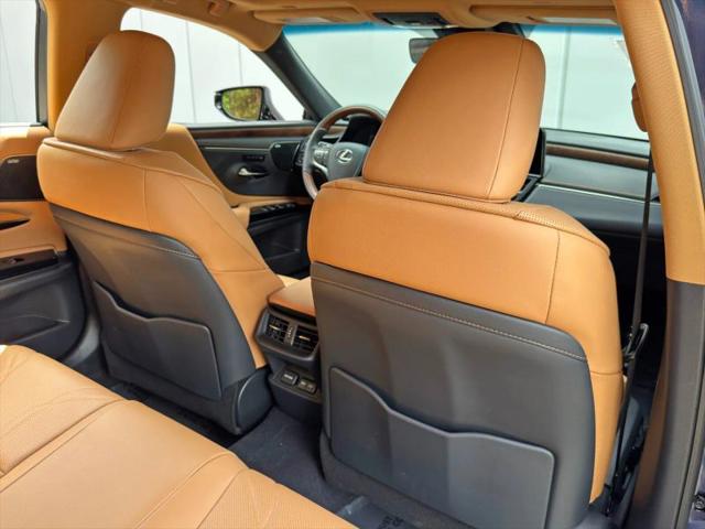2025 Lexus ES 350 Ultra Luxury