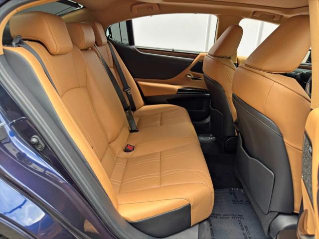 2025 Lexus ES 350 Ultra Luxury