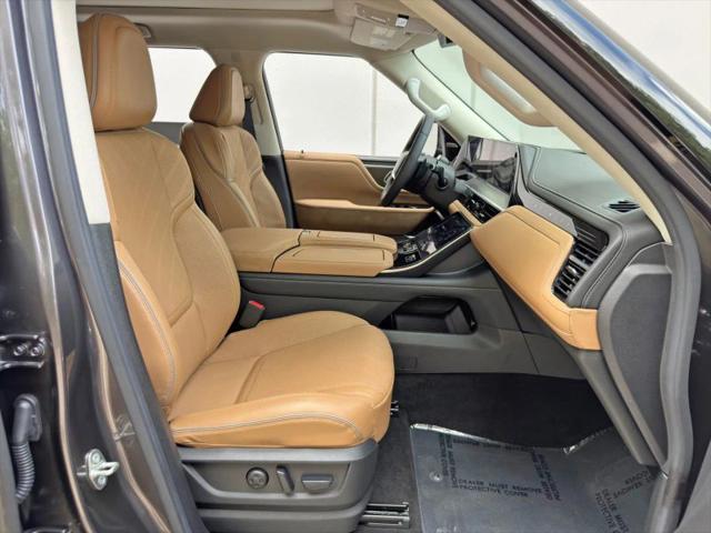 2025 INFINITI QX80 LUXE AWD