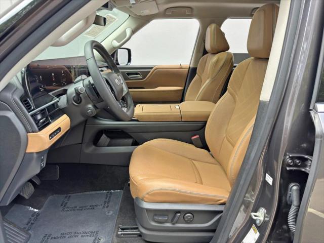 2025 INFINITI QX80 LUXE AWD