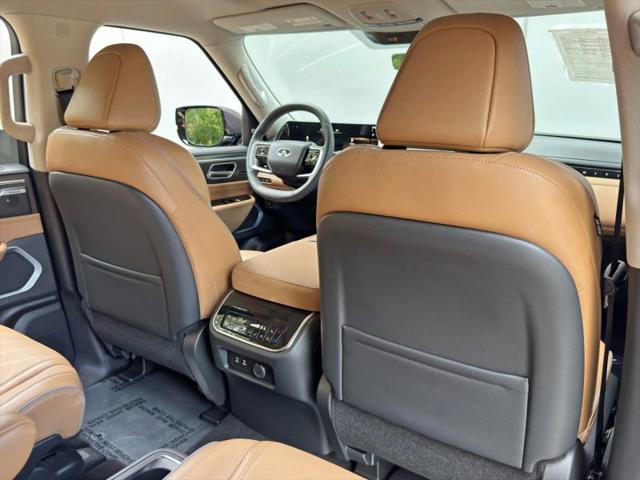 2025 INFINITI QX80 LUXE AWD