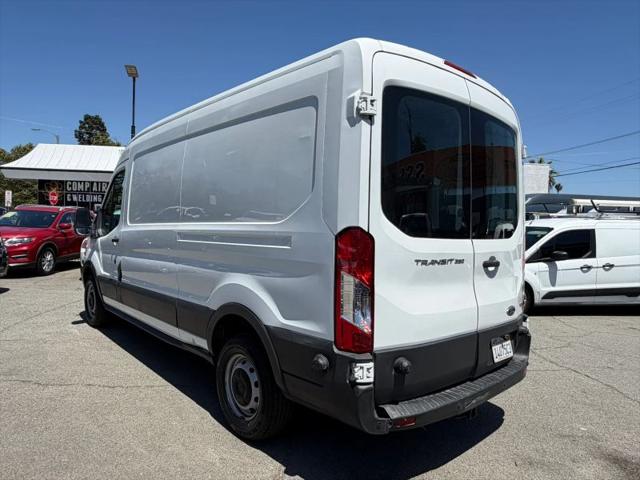 2015 Ford Transit Medium Roof w/Sliding Side Door