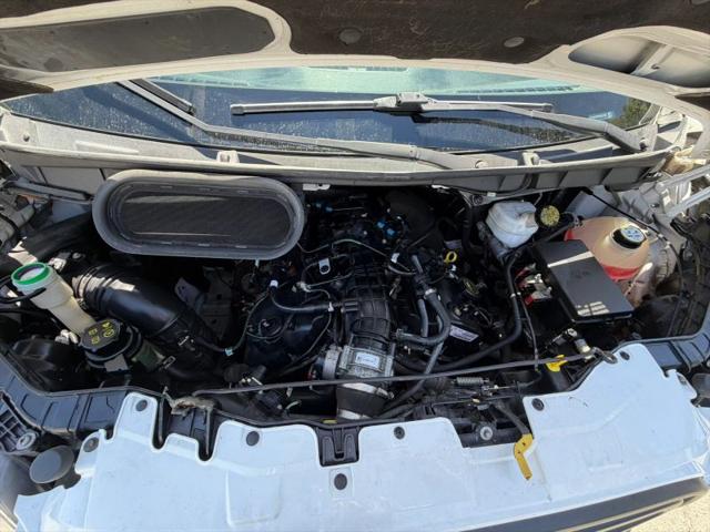 2015 Ford Transit Medium Roof w/Sliding Side Door