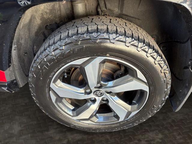 2021 Toyota RAV4 Prime SE
