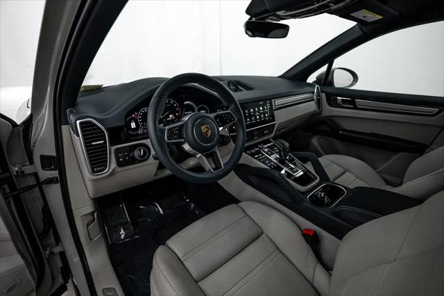 2023 Porsche Cayenne E-Hybrid Platinum Edition