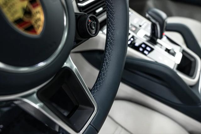2023 Porsche Cayenne E-Hybrid Platinum Edition