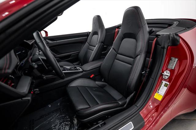 2021 Porsche 911 Carrera 4S Cabriolet