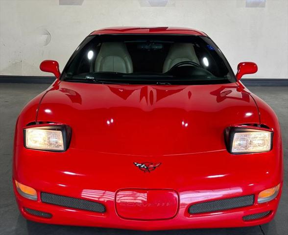 1999 Chevrolet Corvette Base