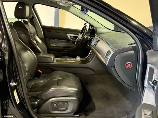 2014 Jaguar XF XFR