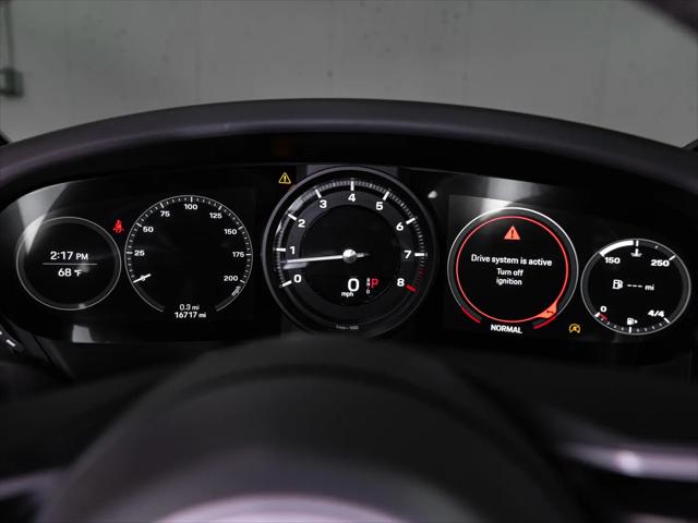 2020 Porsche 911 Carrera 4S Cabriolet
