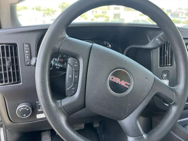 2021 GMC Savana Cutaway Work Van