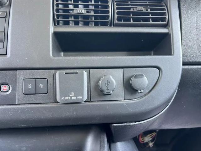 2021 GMC Savana Cutaway Work Van