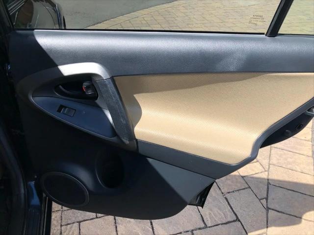 2011 Toyota RAV4 Limited