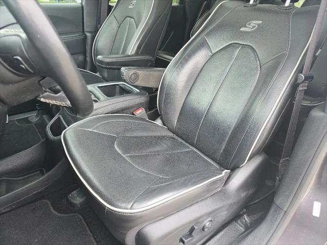 2020 Chrysler Pacifica Hybrid Limited