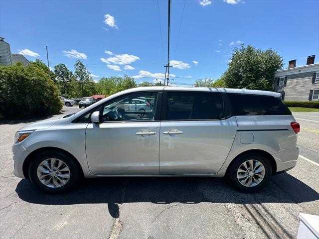 2019 Kia Sedona LX