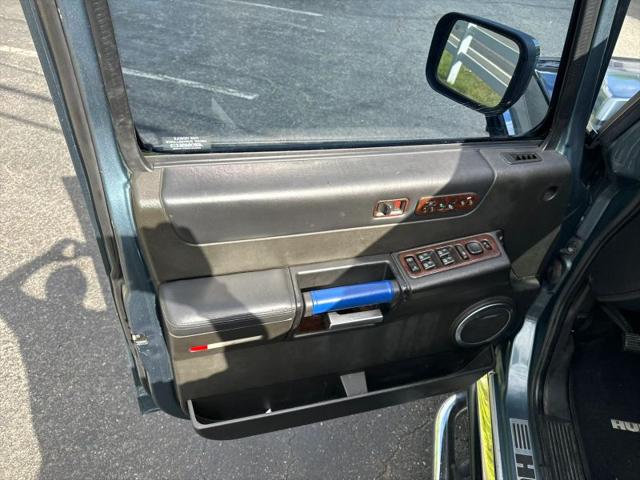 2005 HUMMER H2 SUT