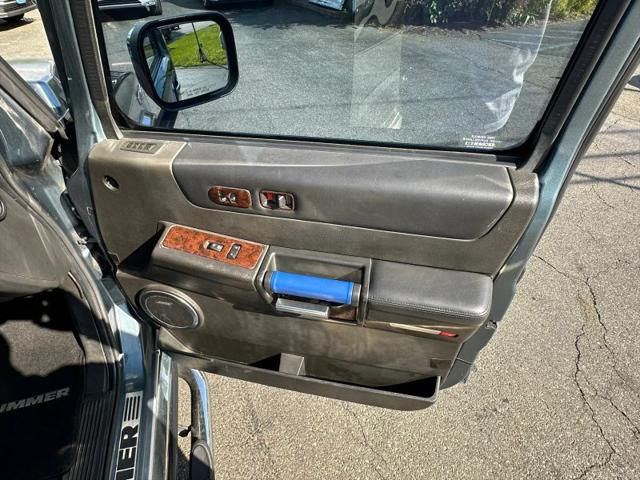 2005 HUMMER H2 SUT