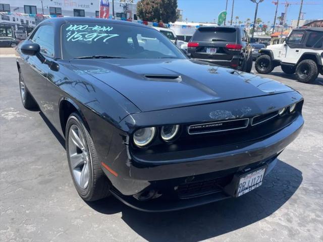 2019 Dodge Challenger SXT