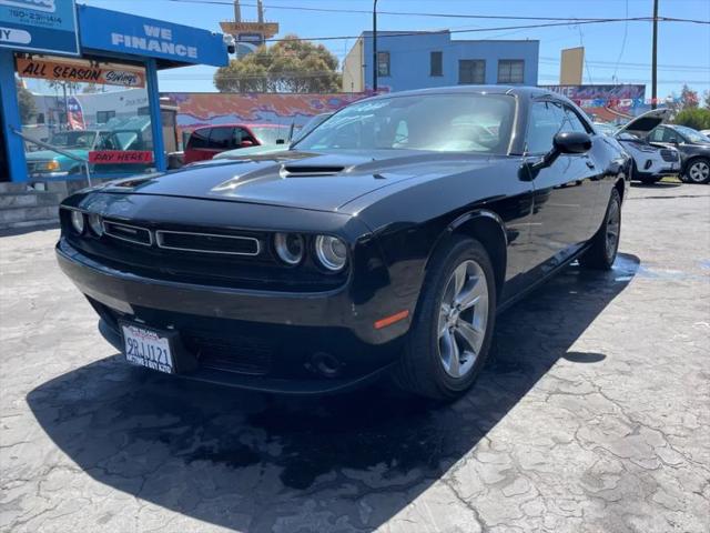 2019 Dodge Challenger SXT
