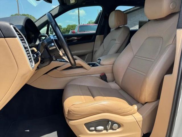 2019 Porsche Cayenne Base