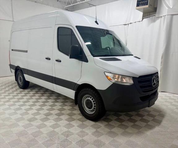 2022 Mercedes-Benz Sprinter 2500 Standard Roof I4 Diesel