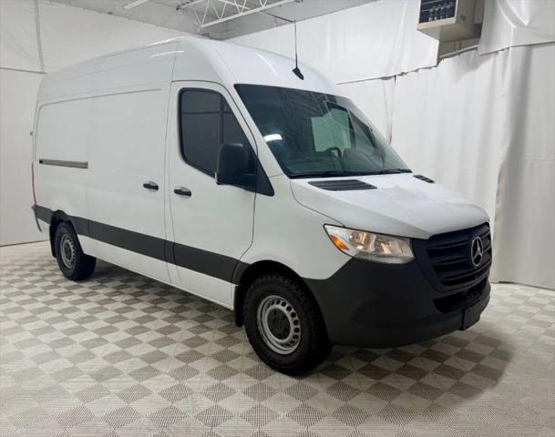 2022 Mercedes-Benz Sprinter 2500 Standard Roof I4 Diesel