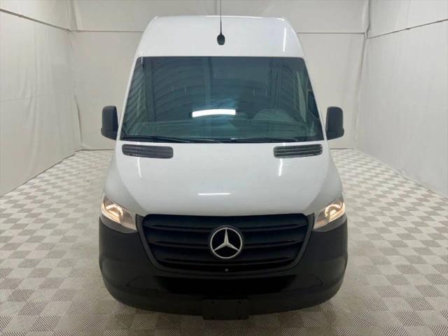2022 Mercedes-Benz Sprinter 2500 Standard Roof I4 Diesel