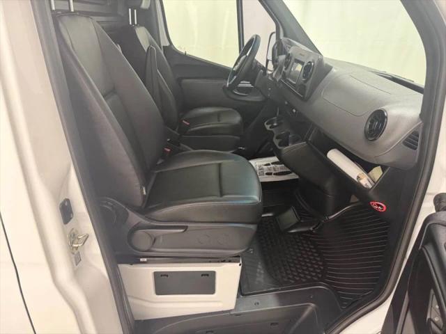 2022 Mercedes-Benz Sprinter 2500 Standard Roof I4 Diesel