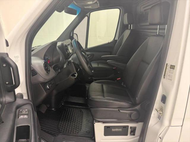 2022 Mercedes-Benz Sprinter 2500 Standard Roof I4 Diesel