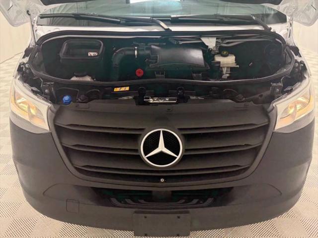 2022 Mercedes-Benz Sprinter 2500 Standard Roof I4 Diesel