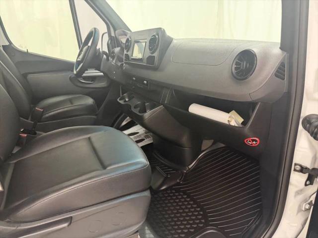 2022 Mercedes-Benz Sprinter 2500 Standard Roof I4 Diesel