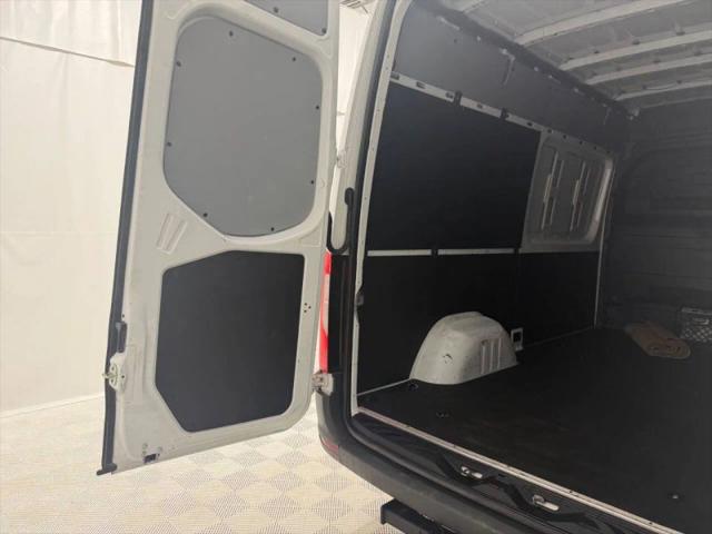 2022 Mercedes-Benz Sprinter 2500 Standard Roof I4 Diesel