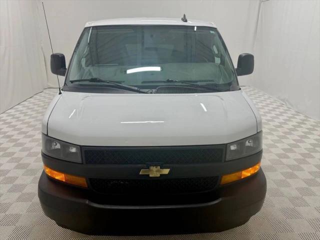 2022 Chevrolet Express Cargo Van RWD 3500 Extended Wheelbase WT