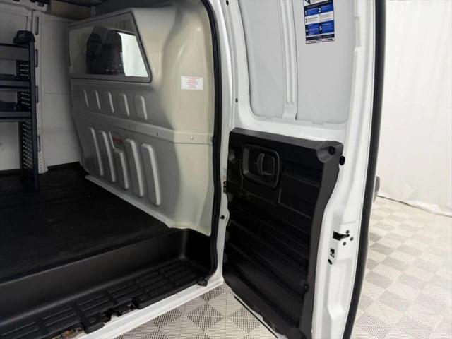 2022 Chevrolet Express Cargo Van RWD 3500 Extended Wheelbase WT
