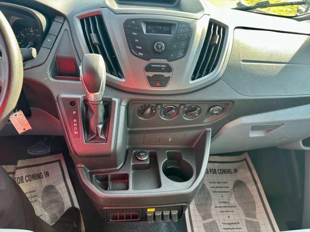 2015 Ford Transit Medium Roof w/Sliding Side Door w/LWB