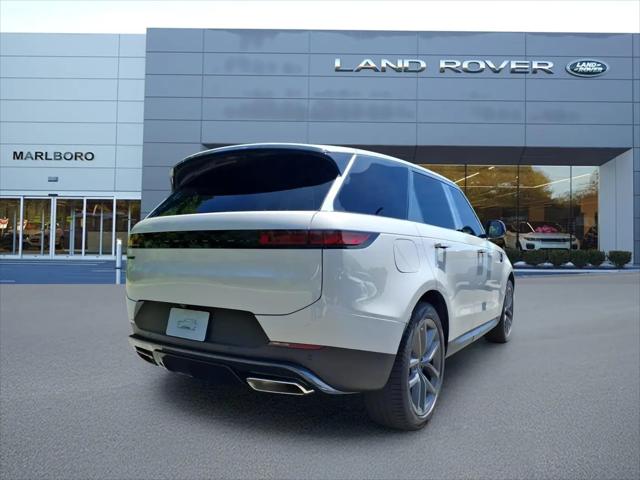 2026 Land Rover Range Rover Sport P360 SE