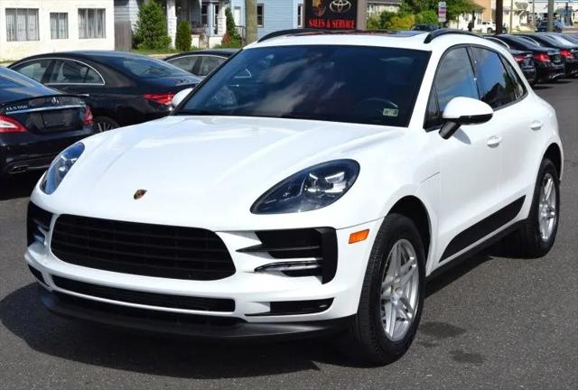 2019 Porsche Macan Macan