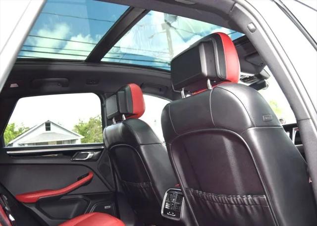 2019 Porsche Macan Macan