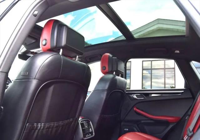 2019 Porsche Macan Macan