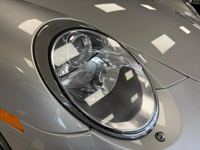 2005 Porsche 911 Carrera
