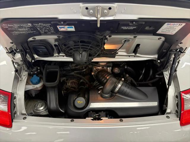2005 Porsche 911 Carrera