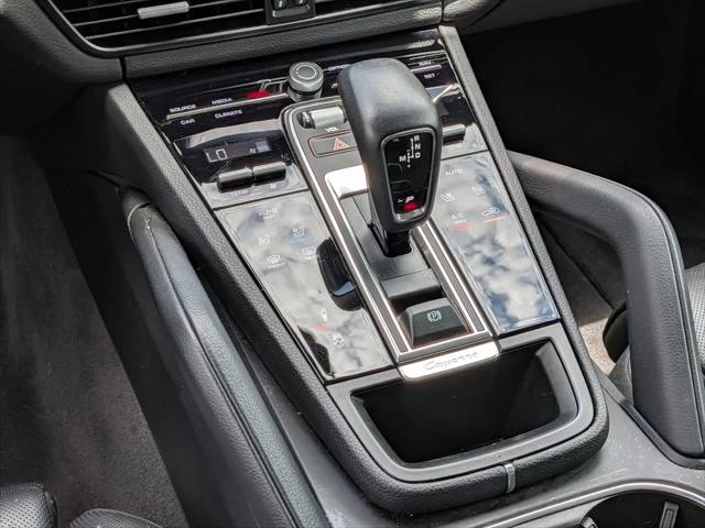 2023 Porsche Cayenne Platinum Edition