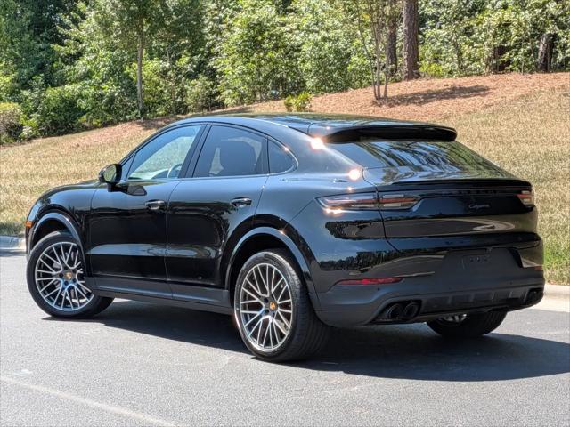 2023 Porsche Cayenne Platinum Edition